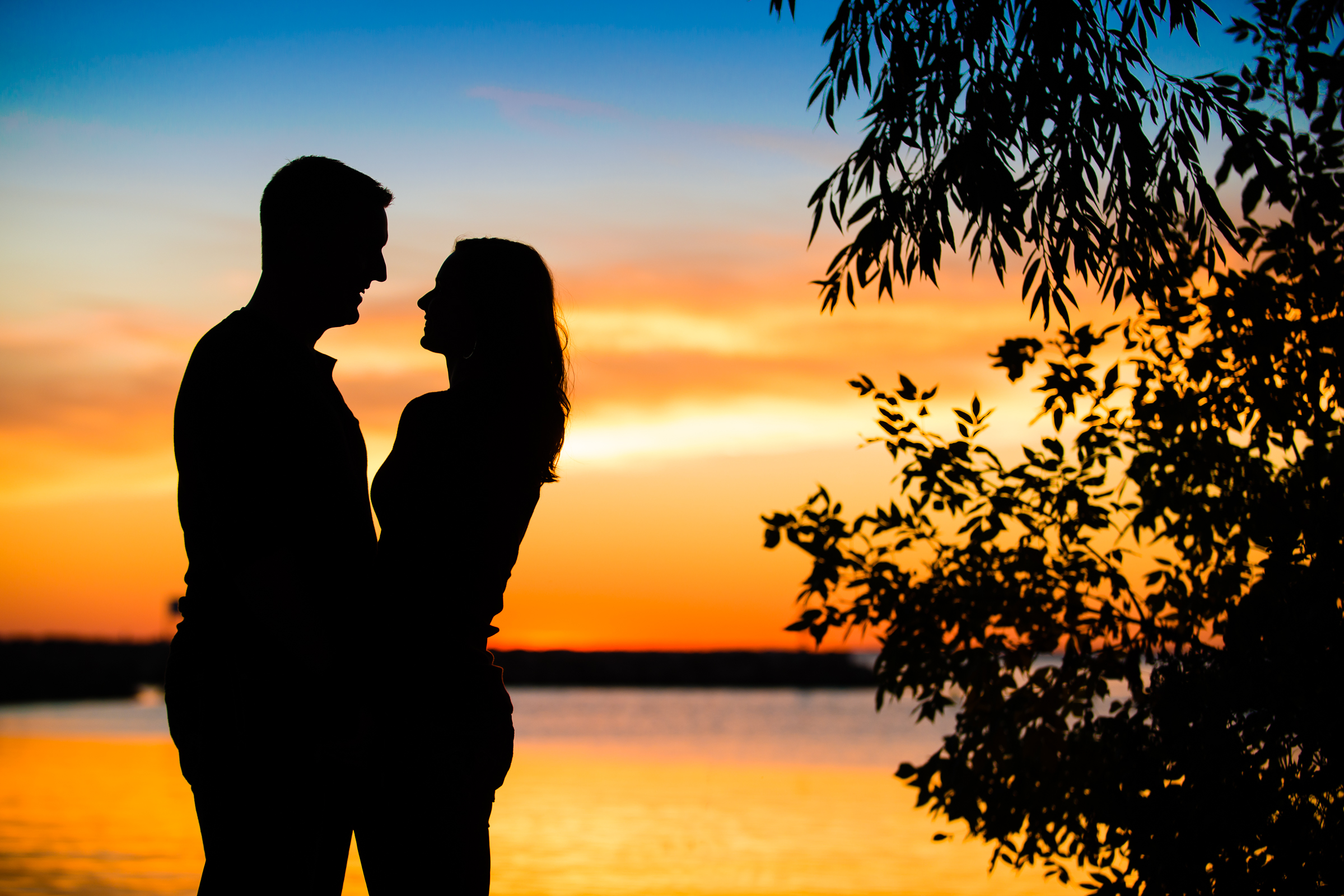 Sunset Engagement Photo by Lanari Photography